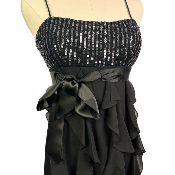 Women "BCBG Maxazria" black spaghetti straps sequin short dress Y2K - Picture 2 of 7